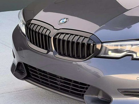 Used 2020 BMW 330i Sedan w/ Convenience Package RWD image 35