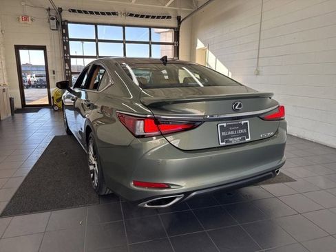 New 2025 Lexus ES 350 Ultra Luxury image 6