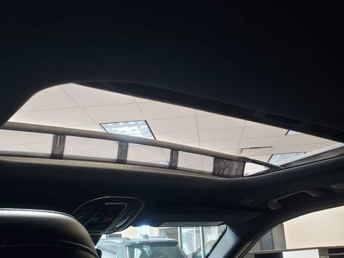 New 2026 Jeep Grand Cherokee Altitude image 12