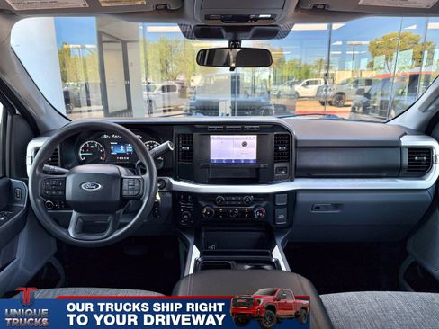 Used 2024 Ford F250 XLT w/ FX4 Off-Road Package image 32