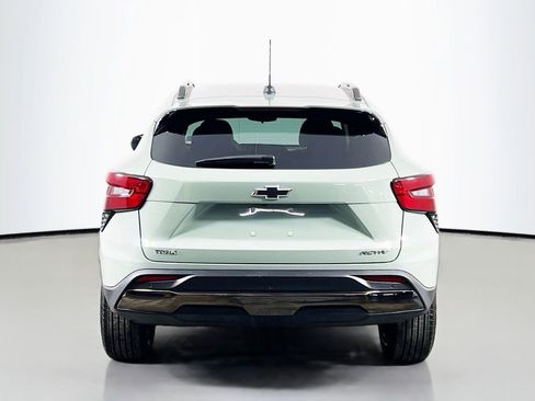 Used 2025 Chevrolet Trax ACTIV w/ Sunroof Package image 6