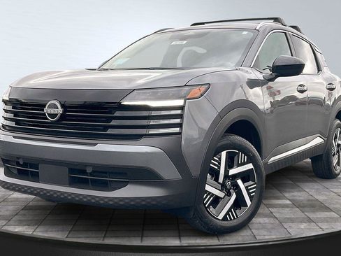 New 2026 Nissan Kicks SV image 2