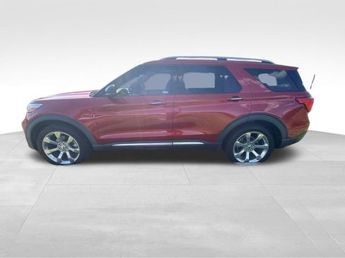Used 2020 Ford Explorer Platinum w/ Premium Technology Package AWD/4WD image 3