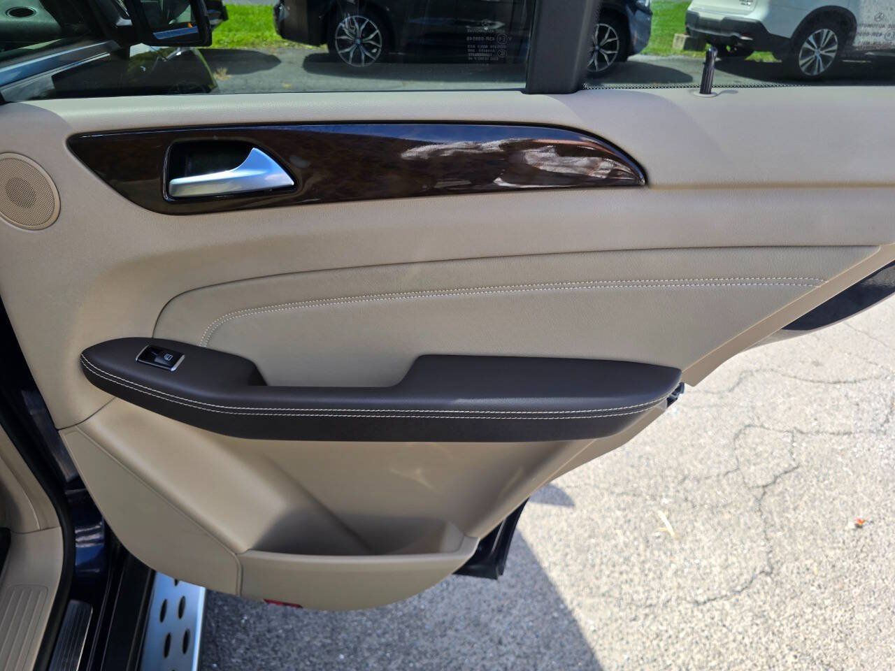 Used 2015 Mercedes-Benz ML 250 BlueTEC 4MATIC image 33