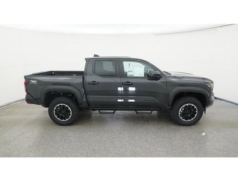 New 2026 Toyota Tacoma TRD Off-Road AWD/4WD image 11