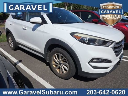 Used 2017 Hyundai Tucson SE w/ SE Popular Package 02 AWD/4WD image 1