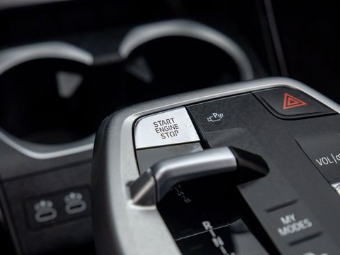 Used 2026 BMW X1 xDrive28i image 18