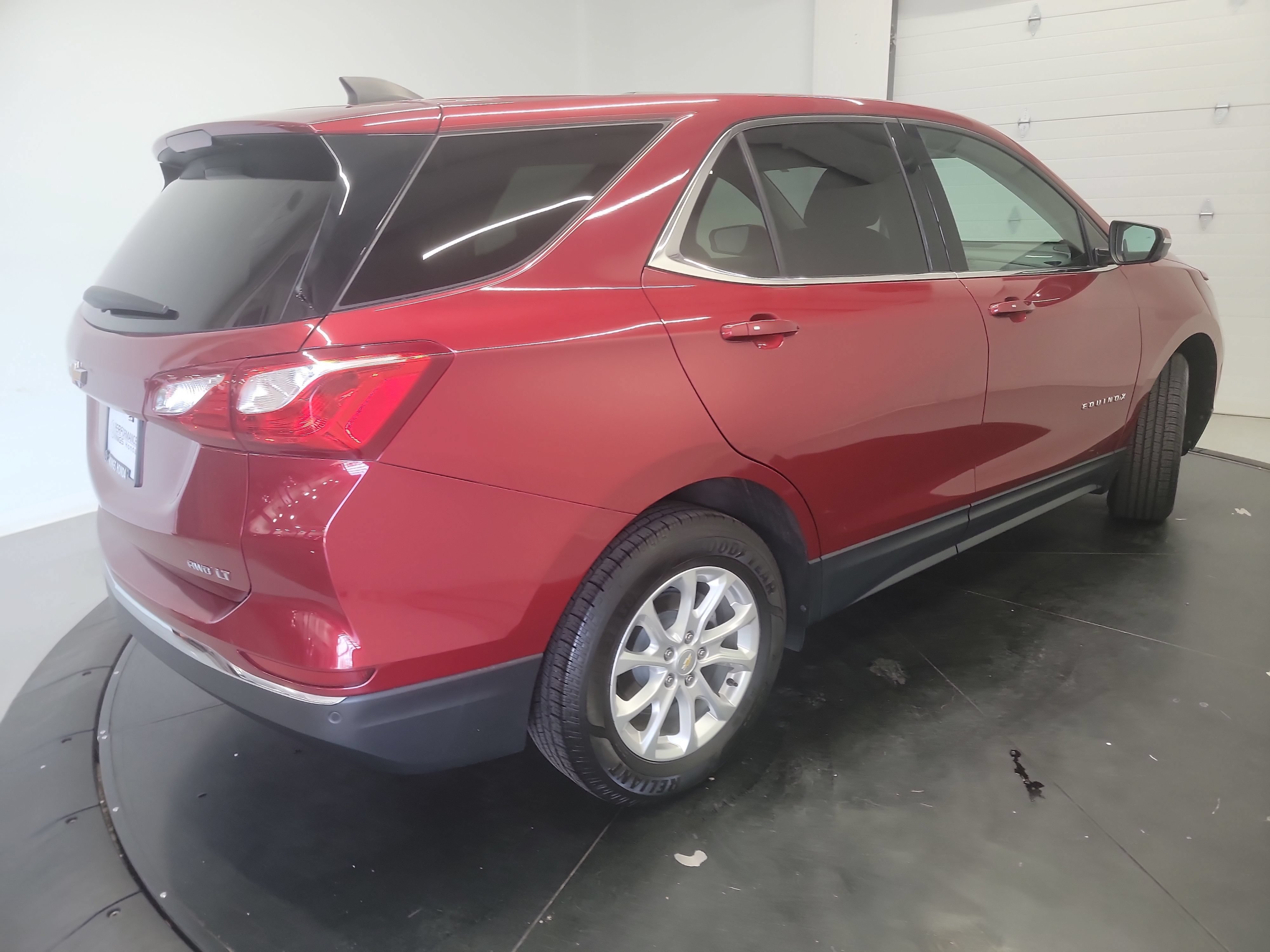 Used 2019 Chevrolet Equinox LT AWD/4WD image 9