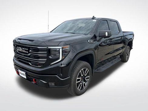 Used 2026 GMC Sierra 1500 AT4 w/ AT4 Premium Package AWD/4WD image 5