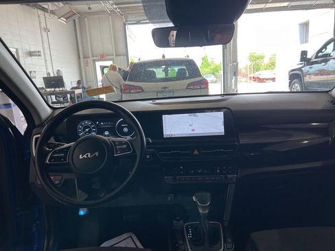 Used 2024 Kia Seltos S FWD image 6