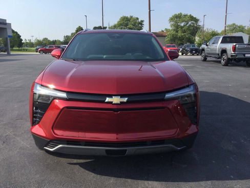 Used 2024 Chevrolet Blazer EV LT image 4