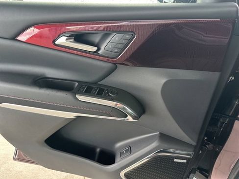 New 2026 Chevrolet Traverse RS image 28