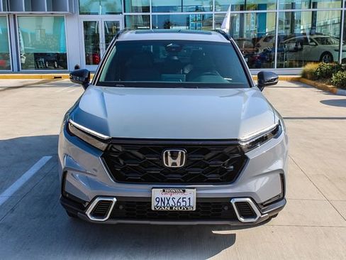 Used 2025 Honda CR-V Sport Touring image 2