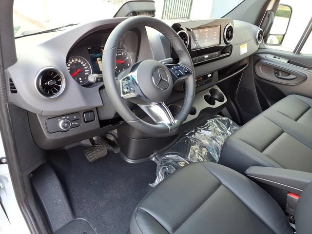 New 2026 Mercedes-Benz Sprinter 2500 image 4