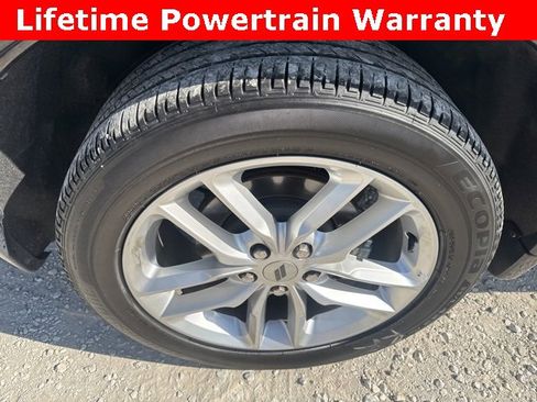 Used 2024 Dodge Durango GT image 32