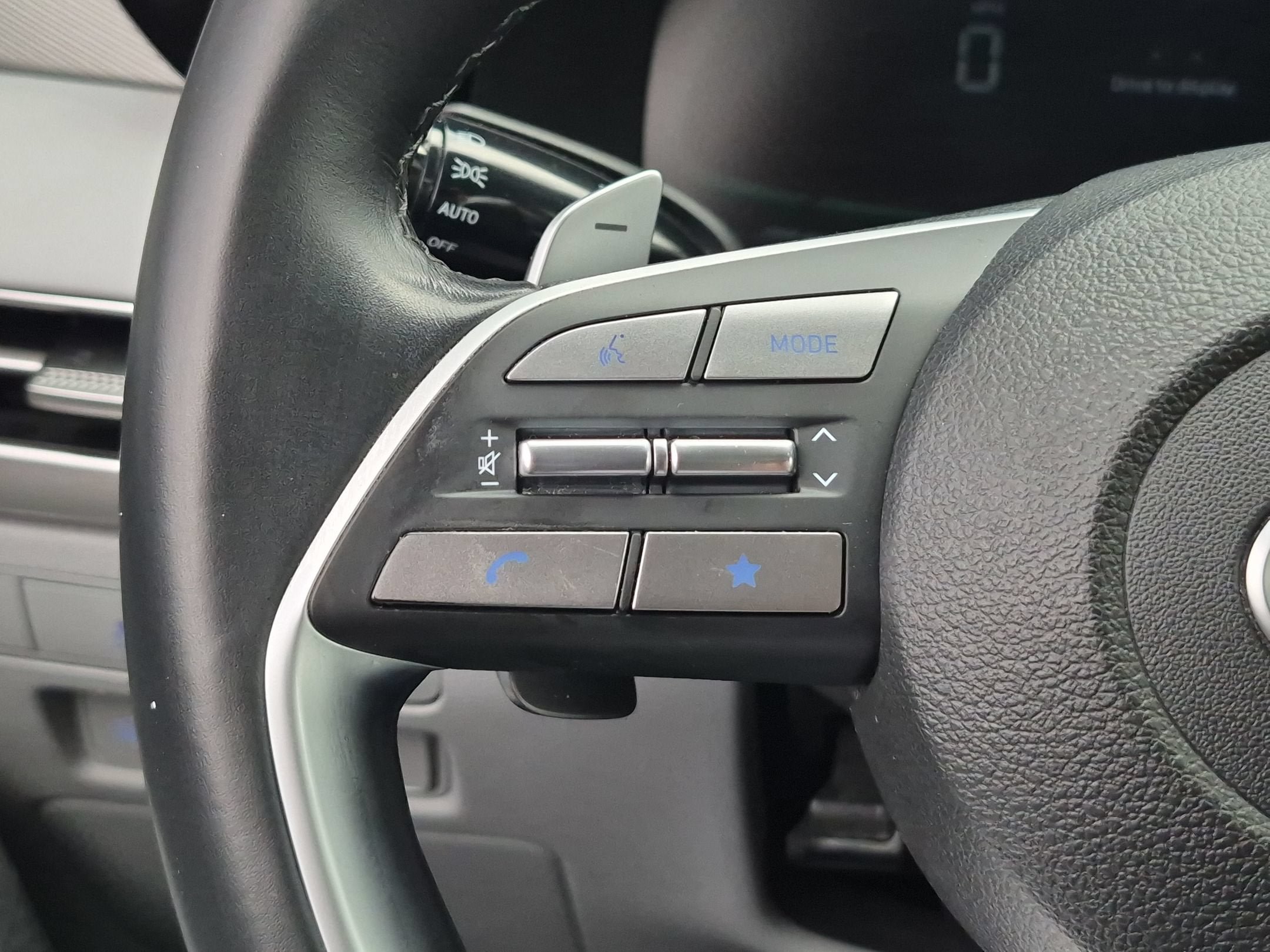 Used 2024 Hyundai Palisade SEL FWD image 16