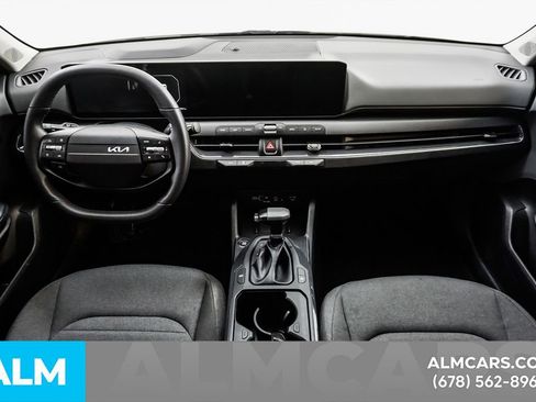 Used 2025 Kia K4 EX image 22