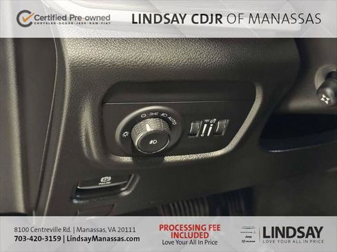 Certified 2025 Jeep Grand Cherokee Limited w/ Luxury Tech Group II AWD/4WD image 28