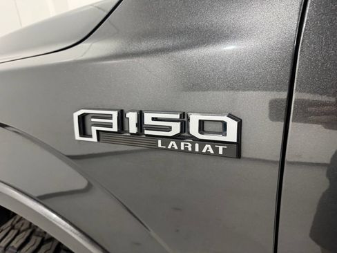 Used 2016 Ford F150 Lariat w/ Equipment Group 502A Luxury AWD/4WD image 29