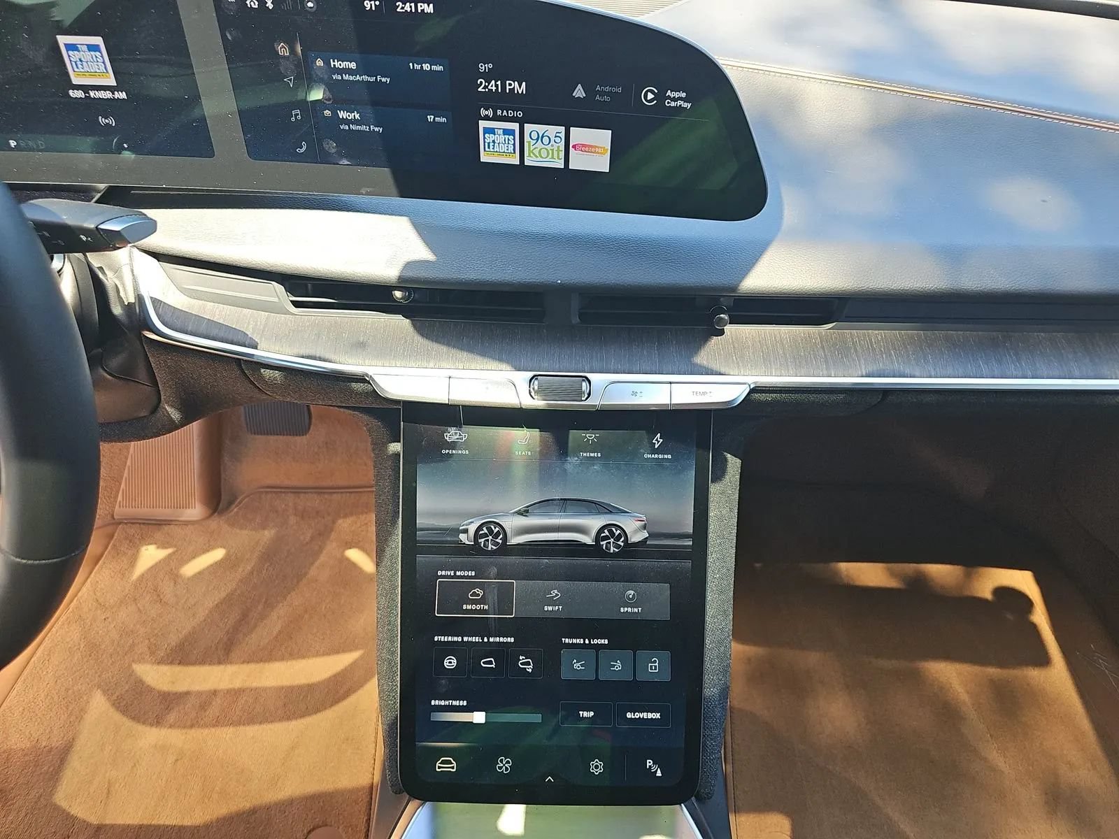 Used 2025 Lucid Air Touring AWD/4WD image 5