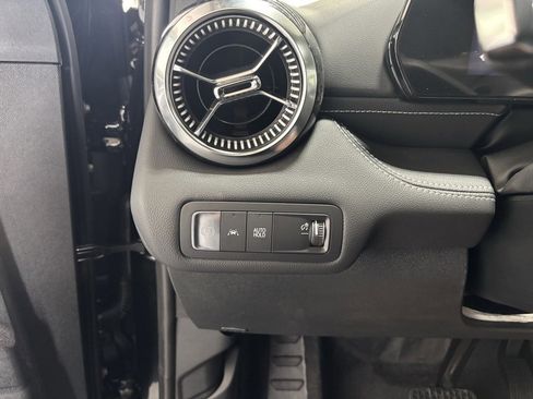 New 2025 Chevrolet Blazer EV LT image 13