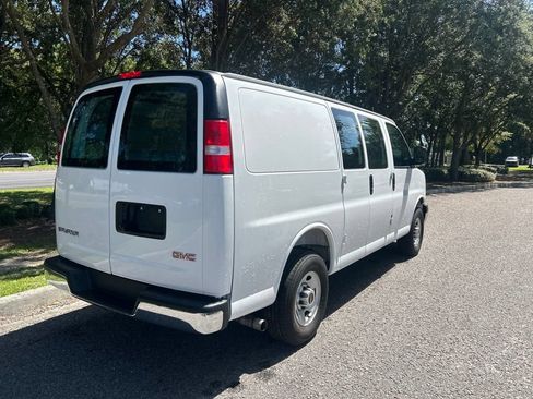 Used 2025 GMC Savana 2500 w/ Driver Convenience Package RWD image 6