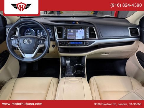 Used 2015 Toyota Highlander XLE AWD/4WD image 20