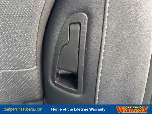 Used 2017 Subaru Outback 2.5i Limited image 37