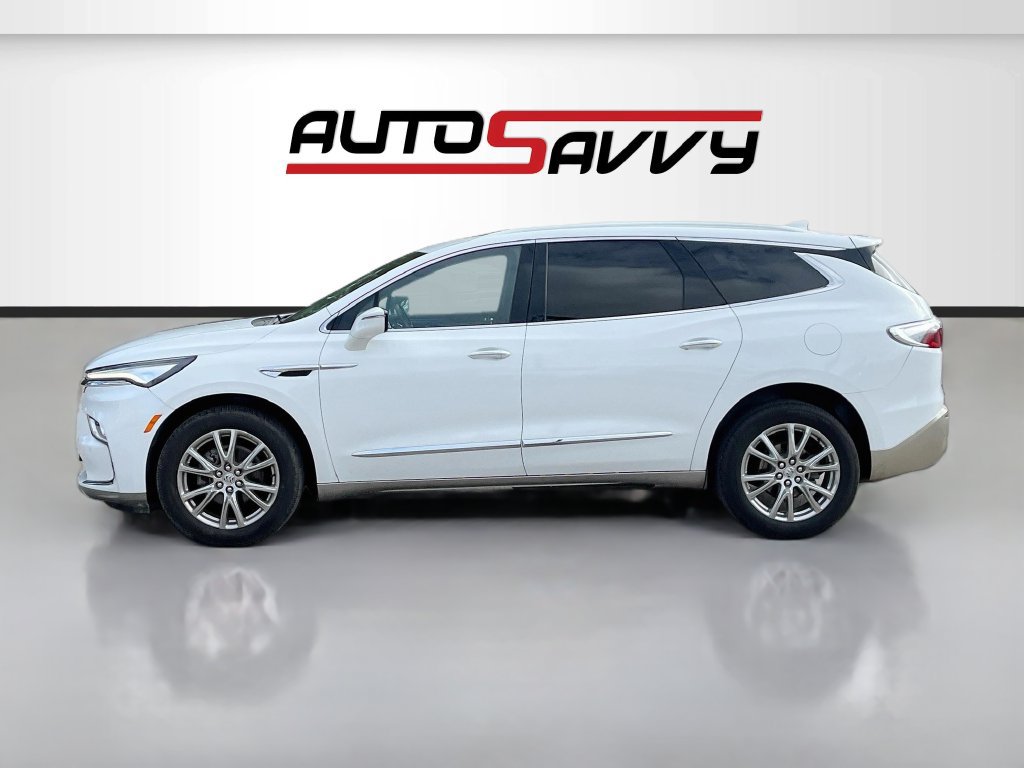 Used 2023 Buick Enclave Essence w/ Experience Buick Package AWD/4WD image 4