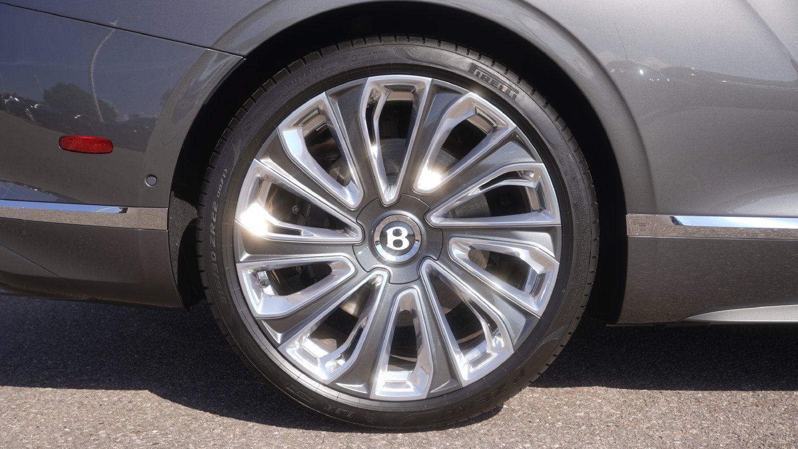 Certified 2026 Bentley Continental GT Mulliner AWD/4WD image 18
