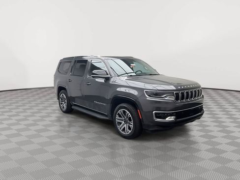 Used 2023 Jeep Wagoneer 4WD w/ Premium Group I image 37