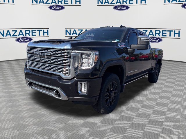 Used 2022 GMC Sierra 3500 Denali w/ Denali Black Diamond Edition AWD/4WD image 3