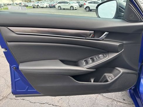 Certified 2022 Honda Accord Sport image 31