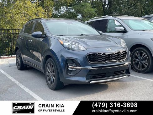 Used 2020 Kia Sportage S w/ Option Group 020 FWD image 1