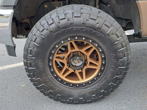 Used 2017 Ford F250 XL w/ STX Appearance Package image 16