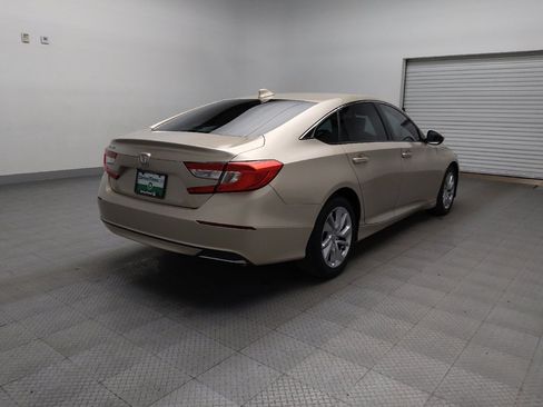 Used 2020 Honda Accord LX image 9