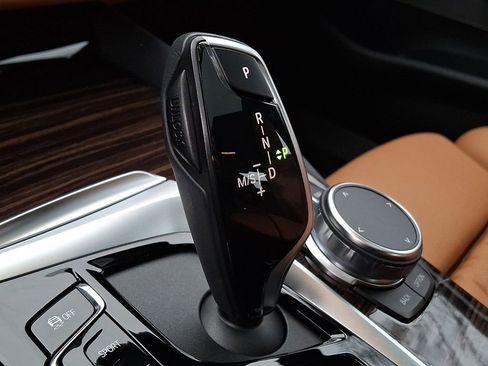 Certified 2023 BMW 540i xDrive w/ Premium Package image 12