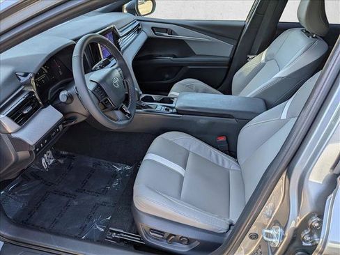 Used 2026 Toyota Camry SE w/ Convenience Package FWD image 16