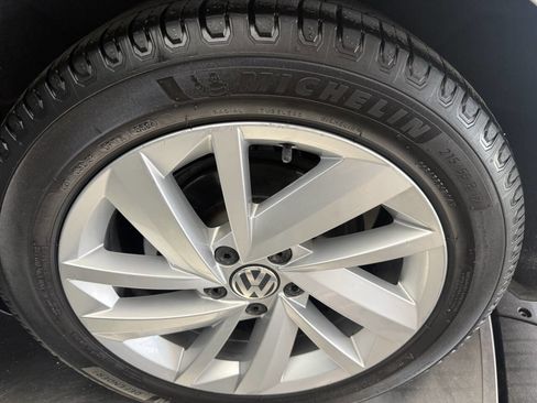 Used 2018 Volkswagen Passat 2.0T SE image 29