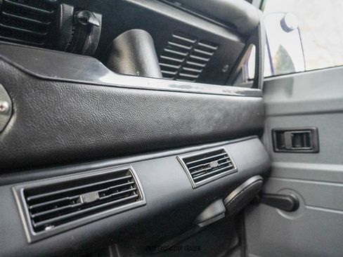 Used 2010 Nissan Rogue image 39