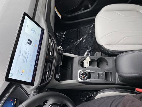 New 2026 Ford Escape Base w/ PHEV Premium Package image 23