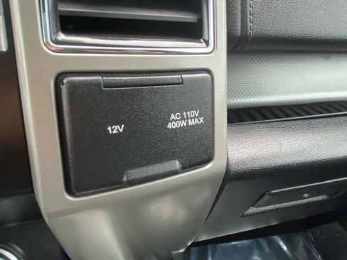Used 2017 Ford F150 Lariat w/ Equipment Group 502A Luxury AWD/4WD image 37