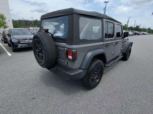 Used 2021 Jeep Wrangler Unlimited Sport AWD/4WD image 5
