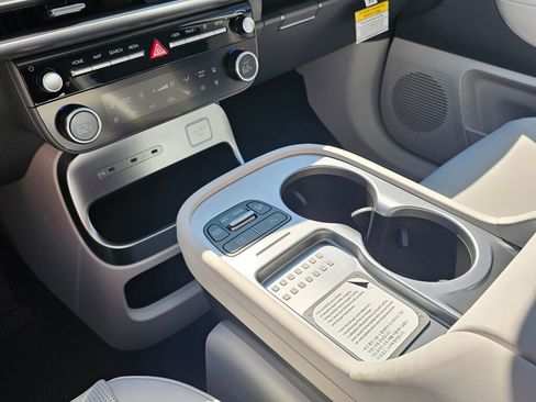 New 2026 Hyundai Ioniq 9 SEL image 20