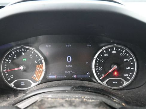 Used 2020 Jeep Renegade Trailhawk w/ Cold Weather Group AWD/4WD image 19