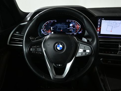 Used 2022 BMW X5 xDrive40i w/ Premium Package AWD/4WD image 18