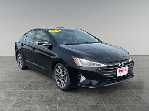 Used 2019 Hyundai Elantra Limited w/ Ultimate Package 02 FWD image 7