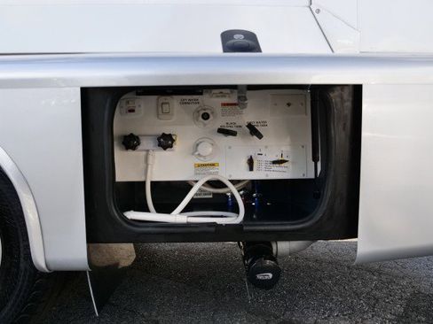 Used 2022 Mercedes-Benz Sprinter 3500 w/ Charging Package, Dashboard image 88