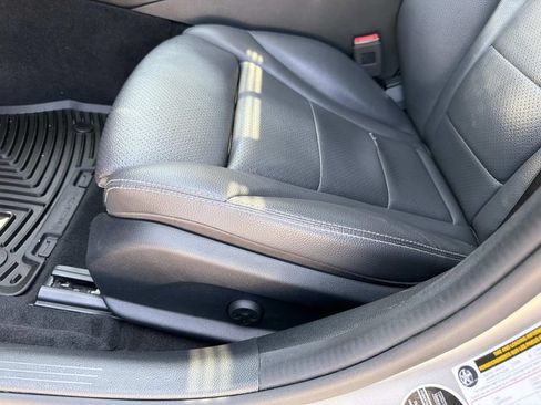 Used 2019 Mercedes-Benz C 300 Sedan image 17