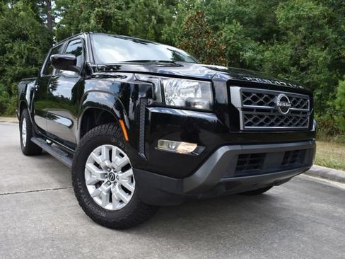 Used 2022 Nissan Frontier SV RWD image 5